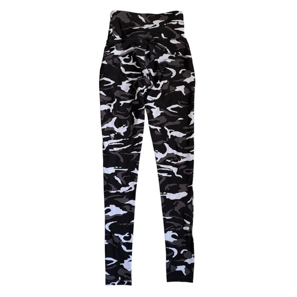 Human Performance Engineering HPE High Waist Leggings (White Camo) - Size XS - Picture 7 of 12